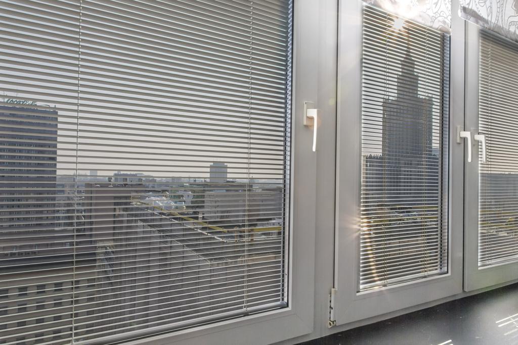 Apartament Swietokrzyska Warschau Exterior foto
